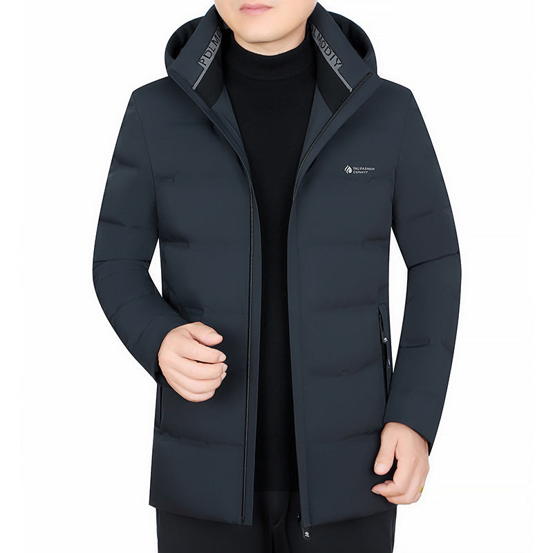 Herren Wattierter City-Mantel mit Kapuze, nahtlosem Minimaldesign und winddichter Performance-Außenhaut – Montevé