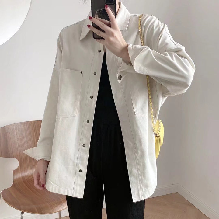 Damen Oversize Jeanshemd‑Jacke mit aufgesetzten Taschen und abgerundetem Saum Echo Archiv