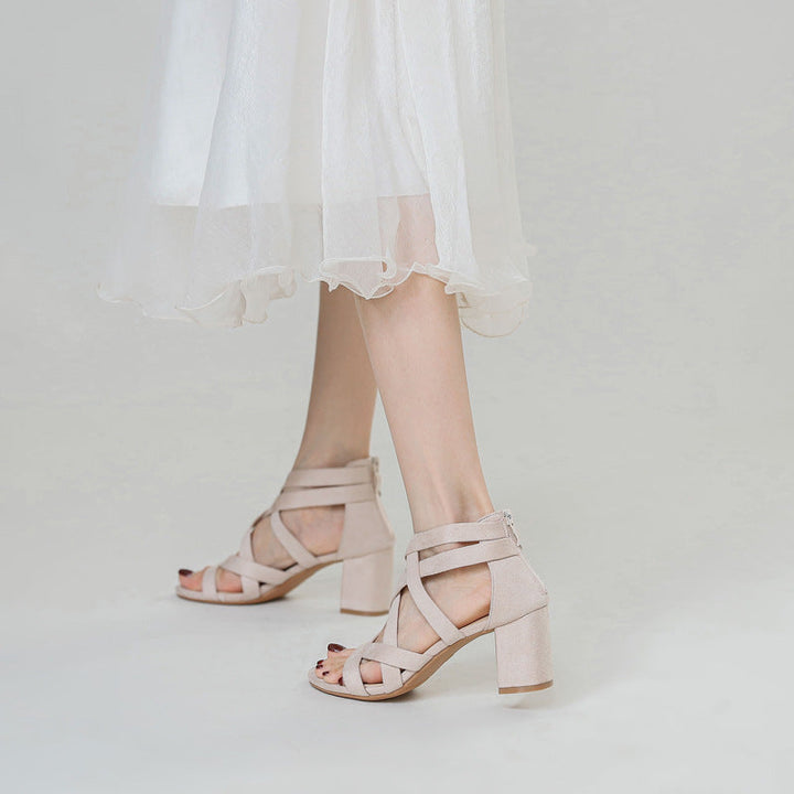 Damen Sandalen mit stylischem Kreuzriemen und komfortablem Blockabsatz Echoarchiv