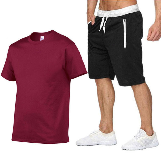 Herren sportliches T-Shirt und bequeme Shorts im lässigen Stil Echoarchiv