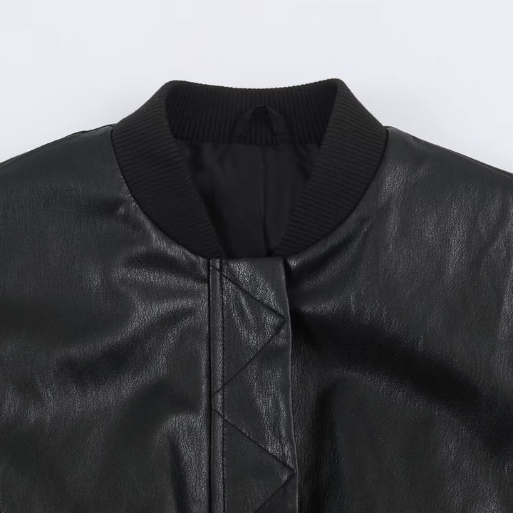 Damen Oversize Bomberjacke aus Kunstleder mit gerippten Bündchen Echo Archiv