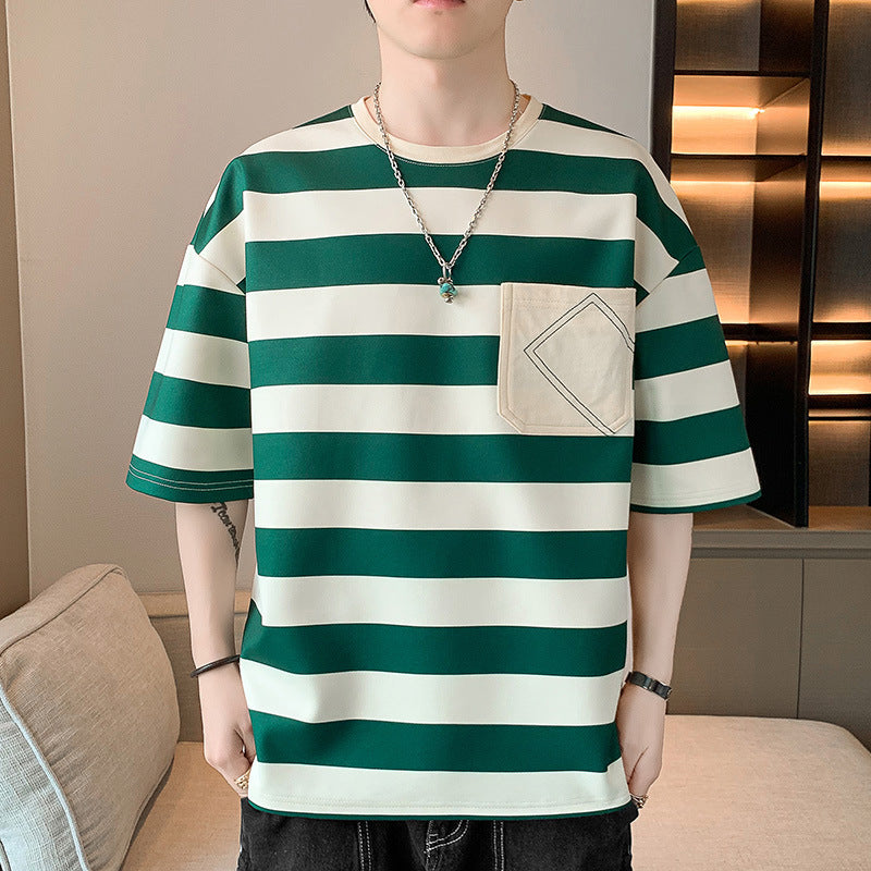 Herren lässiges gestreiftes T-Shirt mit aufgenähter Tasche Echoarchiv