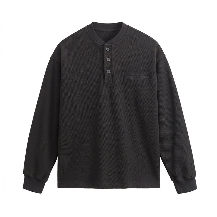 Unisex Strukturierter Henley-Pullover mit Knopfleiste und geripptem Stehkragen Echoarchiv