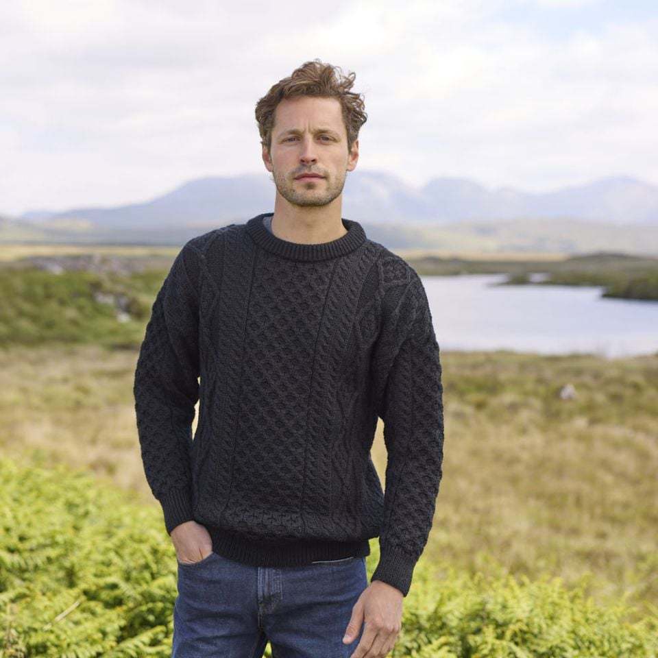 Herren Modischer Strickpullover mit Zopfmuster – Norvane