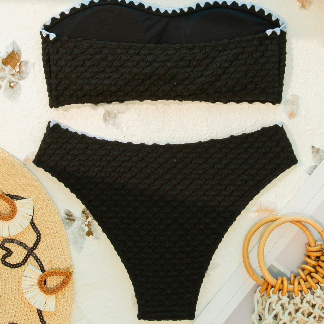 Damen Bandeau-Bikini mit strukturiertem Obermaterial und geschmackvollen Akzenten Echo Archiv
