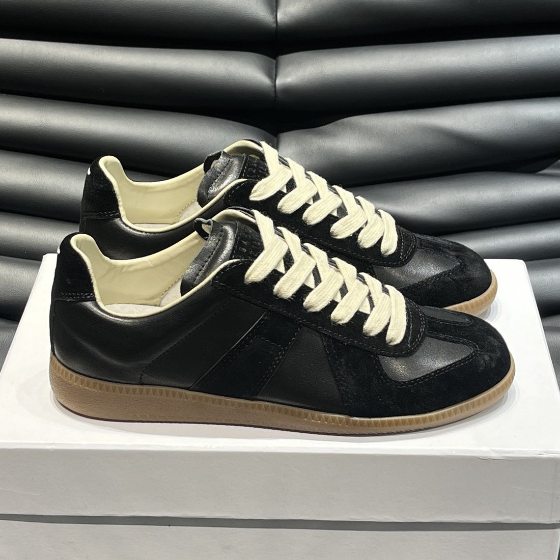Damen Sportliche Sneaker – Névara
