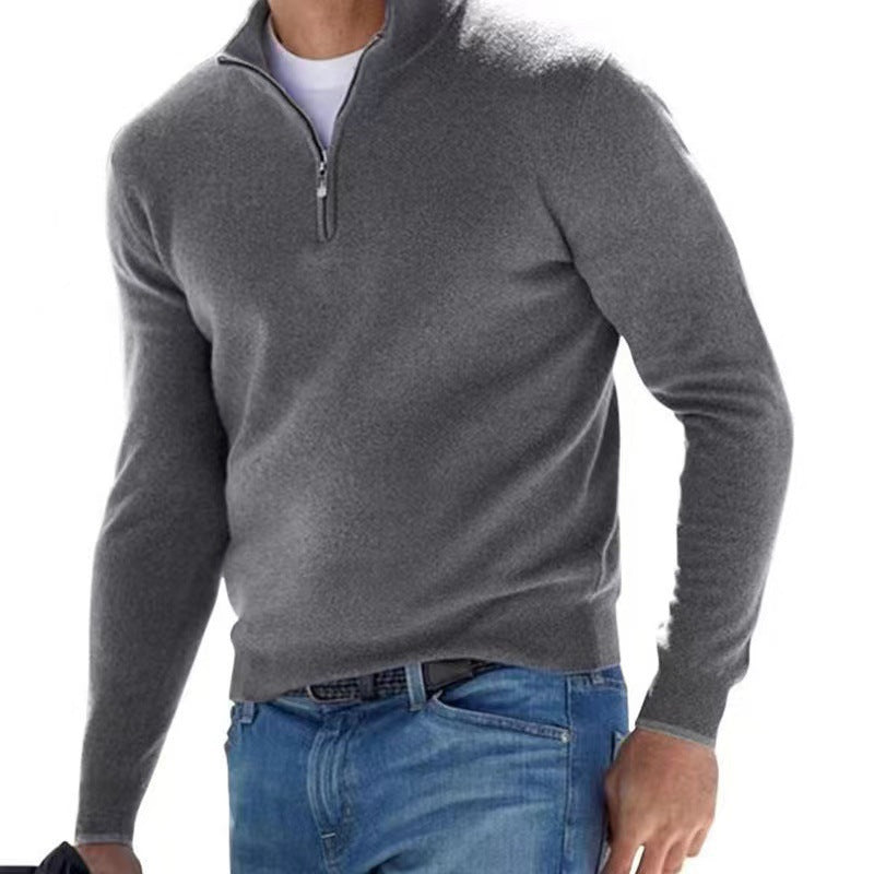 Herren eleganter Pullover mit hohem Kragen und feinem Rippdesign Echoarchiv