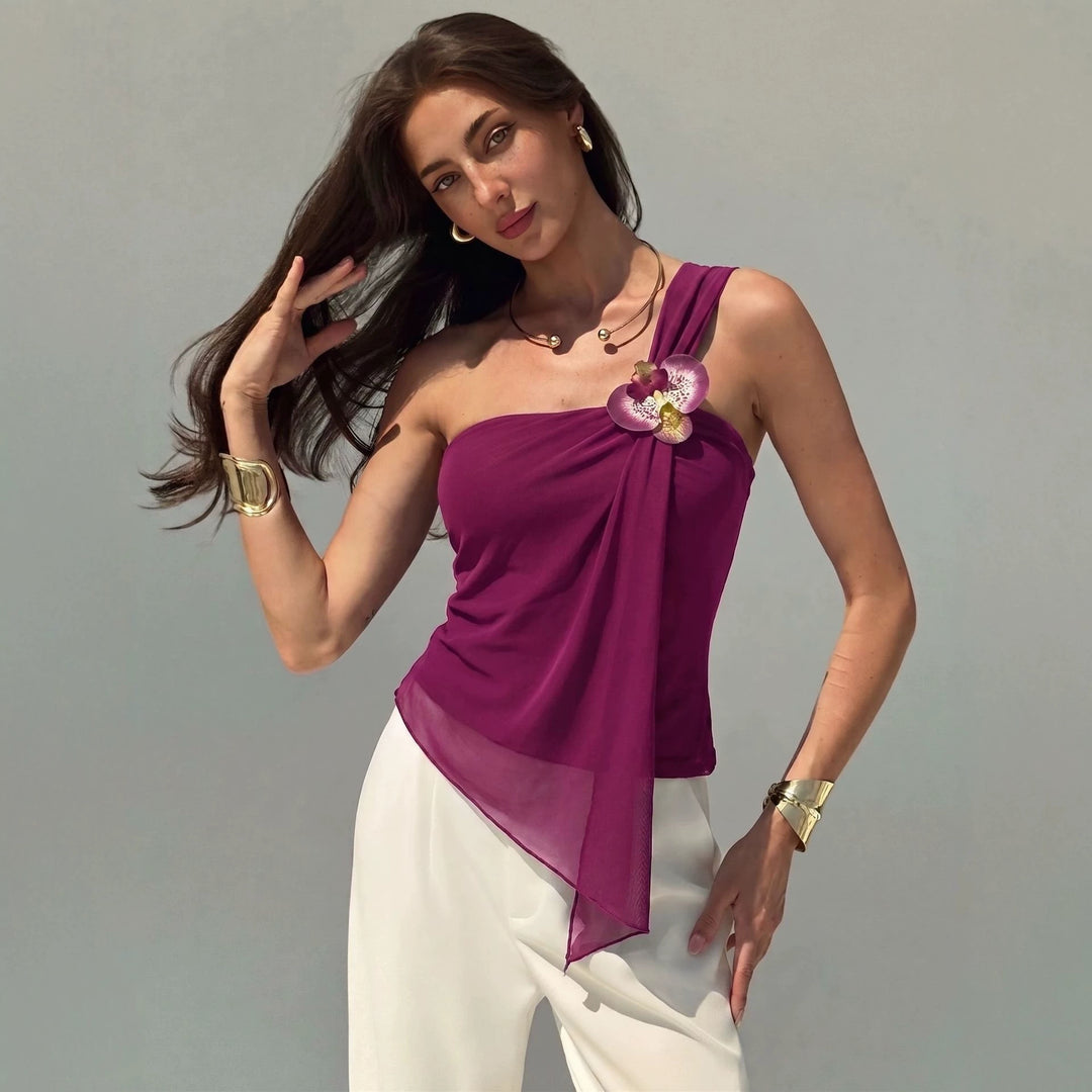 Damen nan asymmetrisches Einschulter-Chiffon-Oberteil mit Drapierung und Zierbrosche Echo Archiv