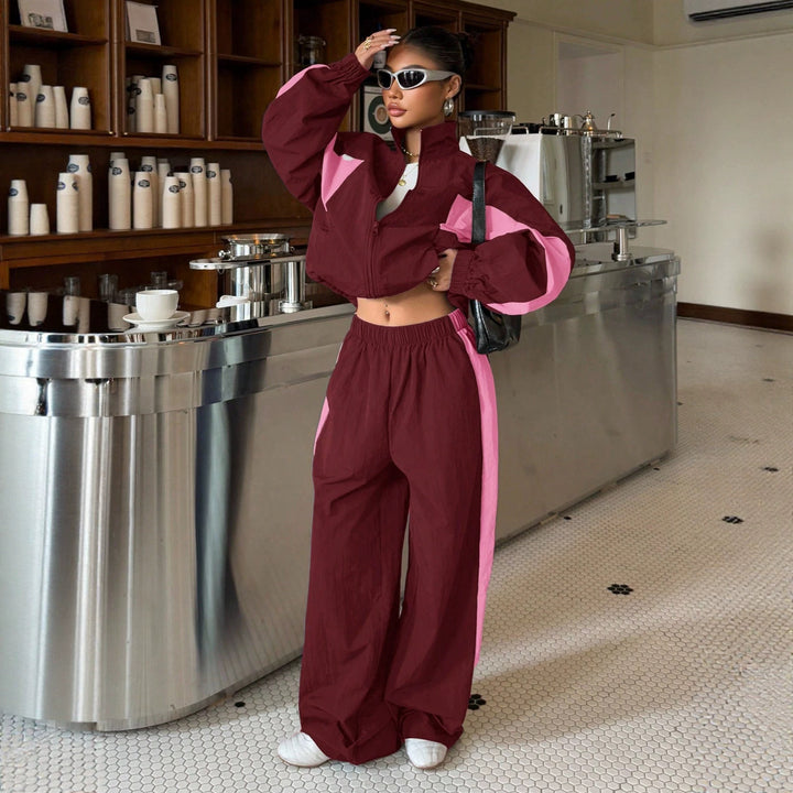 Damen Cropped-Trainingsjacke und hochgeschnittene Breitbein-Jogginghose im Set Echo Archiv