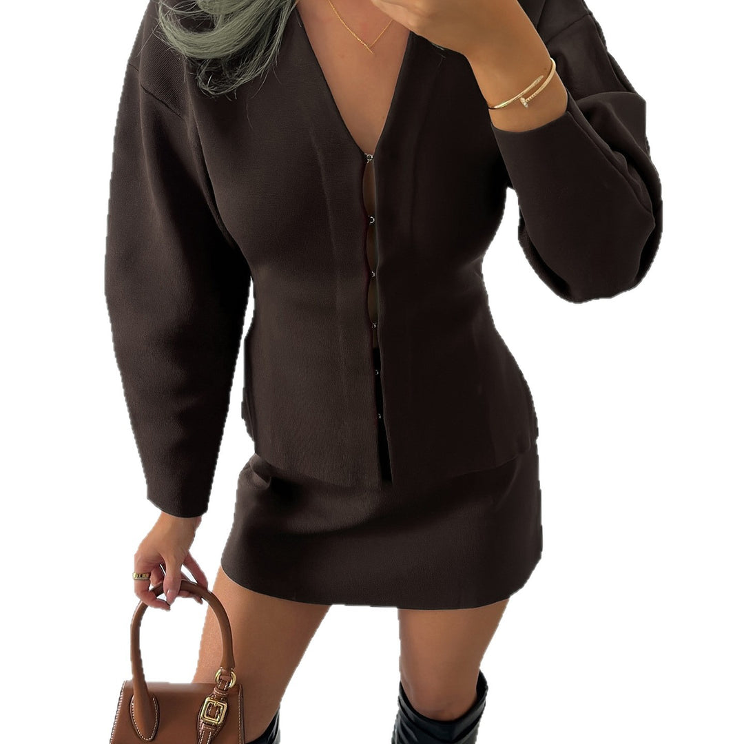 Damen nan taillierte Feinstrickcardigan mit V-Ausschnitt und Häkchenverschluss Echo Archiv