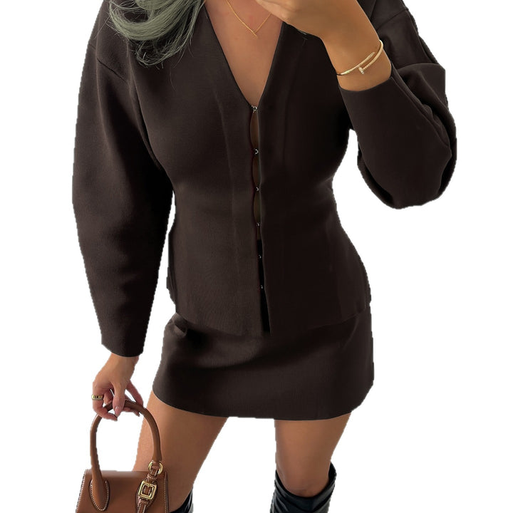 Damen nan taillierte Feinstrickcardigan mit V-Ausschnitt und Häkchenverschluss Echo Archiv