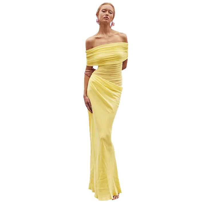 Damen Elegantes Wickelkleid mit Off-Shoulder Design und Drapierungseffekt Echo Archiv