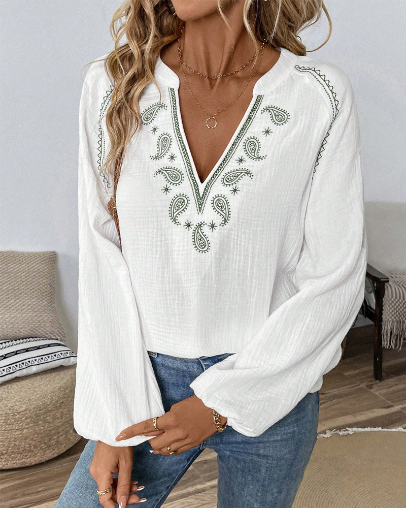 Damen nan lässige Baumwoll-Gauze-Bluse mit besticktem V-Ausschnitt, Paisley-Stickerei, Raglannähten und weiten Ballonärmeln Echo Archiv