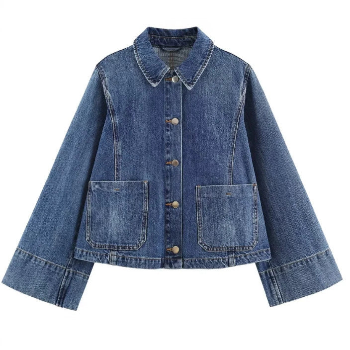 Damen Kurzer Boxy-Jeansblouson mit oversized Manschetten und aufgesetzten Taschen Echo Archiv