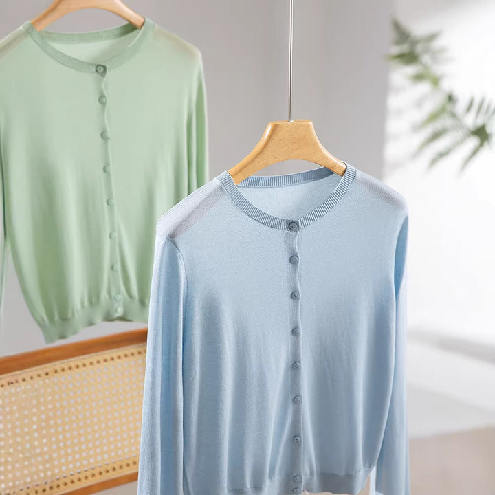 Damen Feinstrick-Cardigan mit Rundhalsausschnitt und taillierter Silhouette Echo Archiv