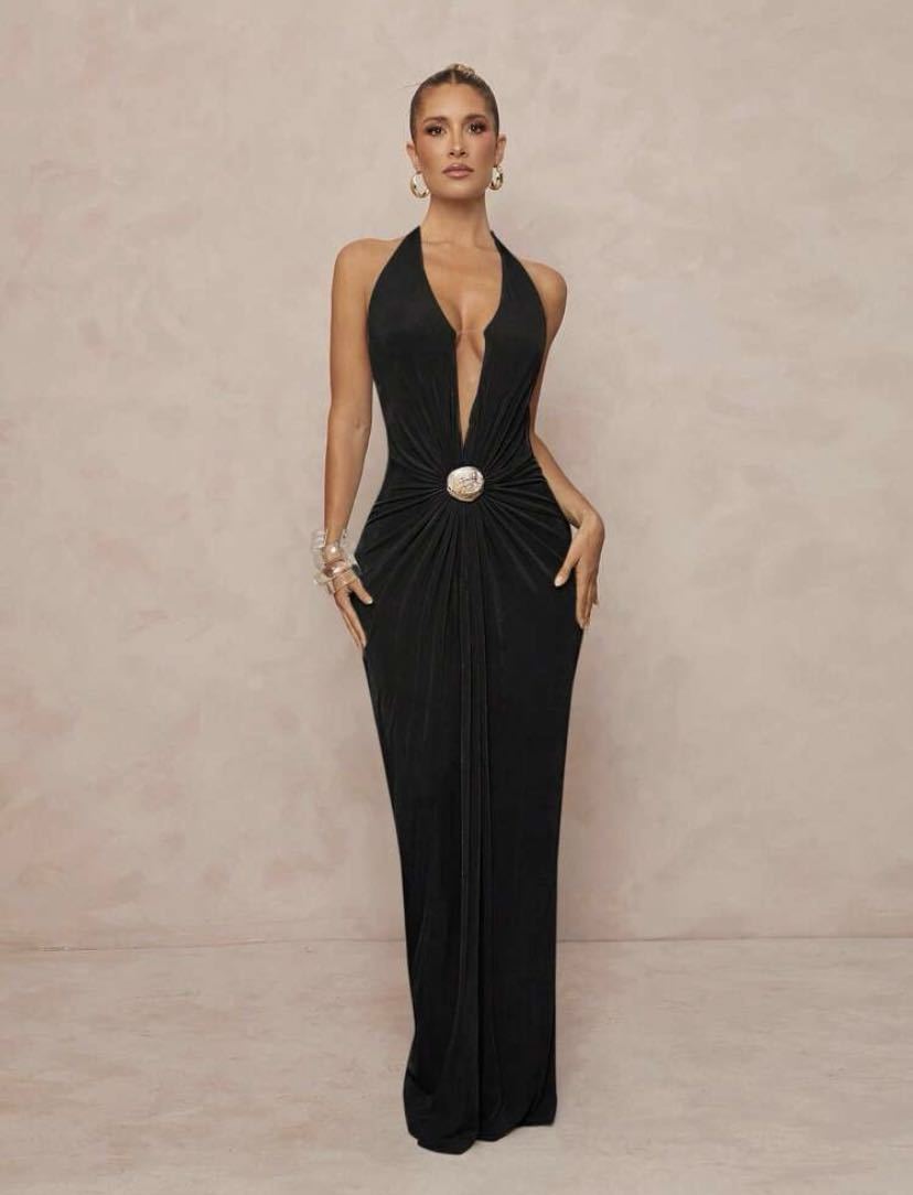 Damen Glamouröses Abendkleid mit tiefem V-Ausschnitt und eleganter Drapierung Echo Archiv