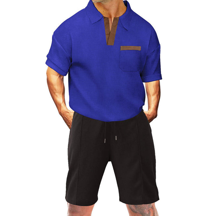 Herren sportliches Kurzarm-T-Shirt mit praktischer Brusttasche und bequemen Shorts Echoarchiv