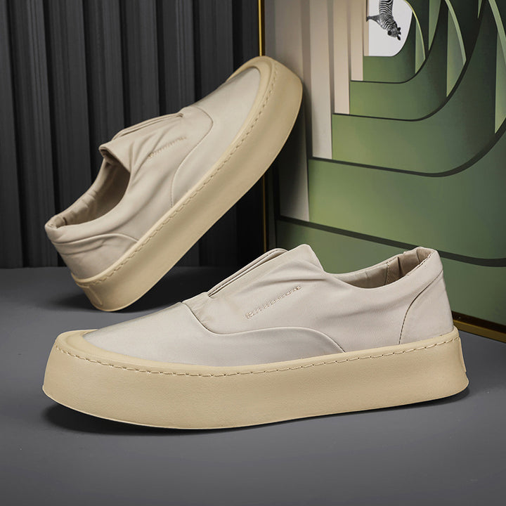 Damen Plateauslipper-Sneaker mit elastischer Schlupfpassform und dicker Gummi-Plateausohle Echoarchiv