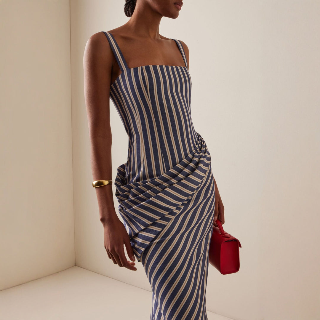 Damen Maxikleid mit asymmetrischen Drapierungen und hohem Schlitz Echo Archiv
