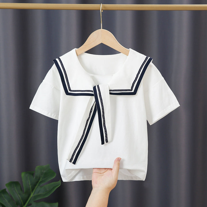 Mädchen Matrosenbluse mit modernem Kragen und Rüschendetails Echo Archiv