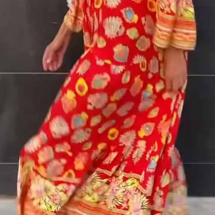 Damen nan luftiges Kaftan‑Midikleid mit folkloreinspiriertem Bordürenprint, V‑Ausschnitt, Quastenbändern und Volantglockenärmeln Echo Archiv