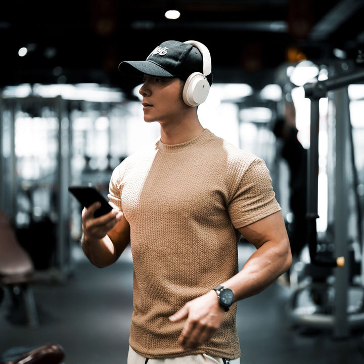 Herren Fitnessshirt mit strukturiertem Gewebe Echoarchiv