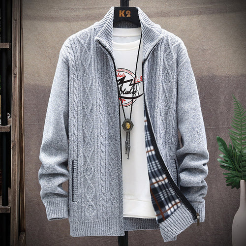 Herren Strickjacke mit hohem Kragen und strukturiertem Design Echoarchiv