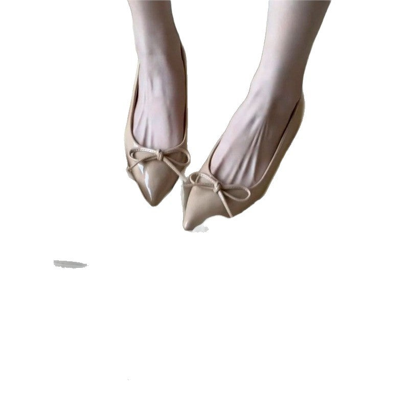 Damen Spitz zulaufende Ballerina-Slipper mit kleinem Keilabsatz – Lioré