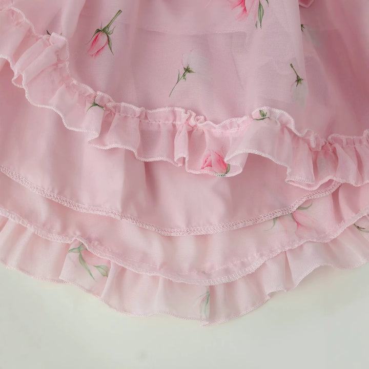 Damen Romantisches Chiffon-Minikleid mit Taillen-Cutouts, Volants und Puffärmeln Echo Archiv