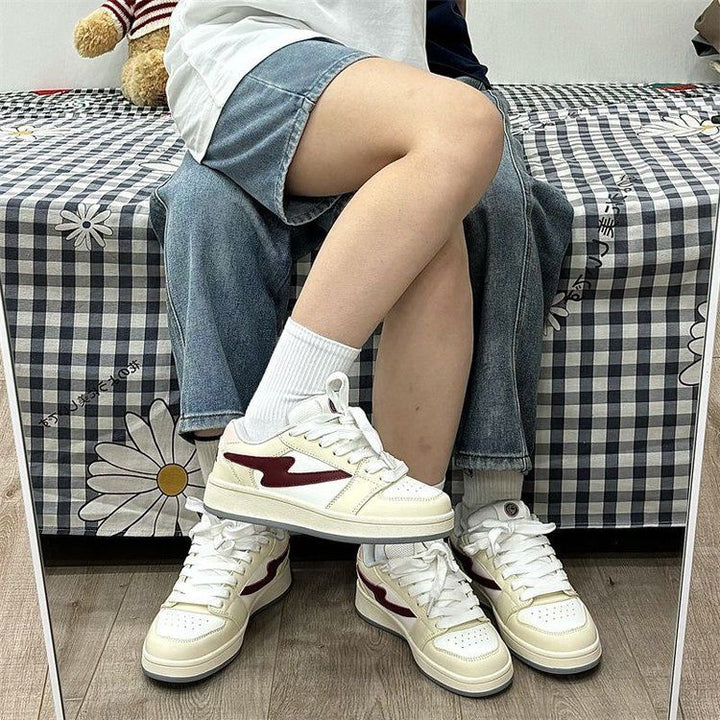 Damen Sneaker im sportlichen Design mit hochwertiger Dämpfung Echo Archiv