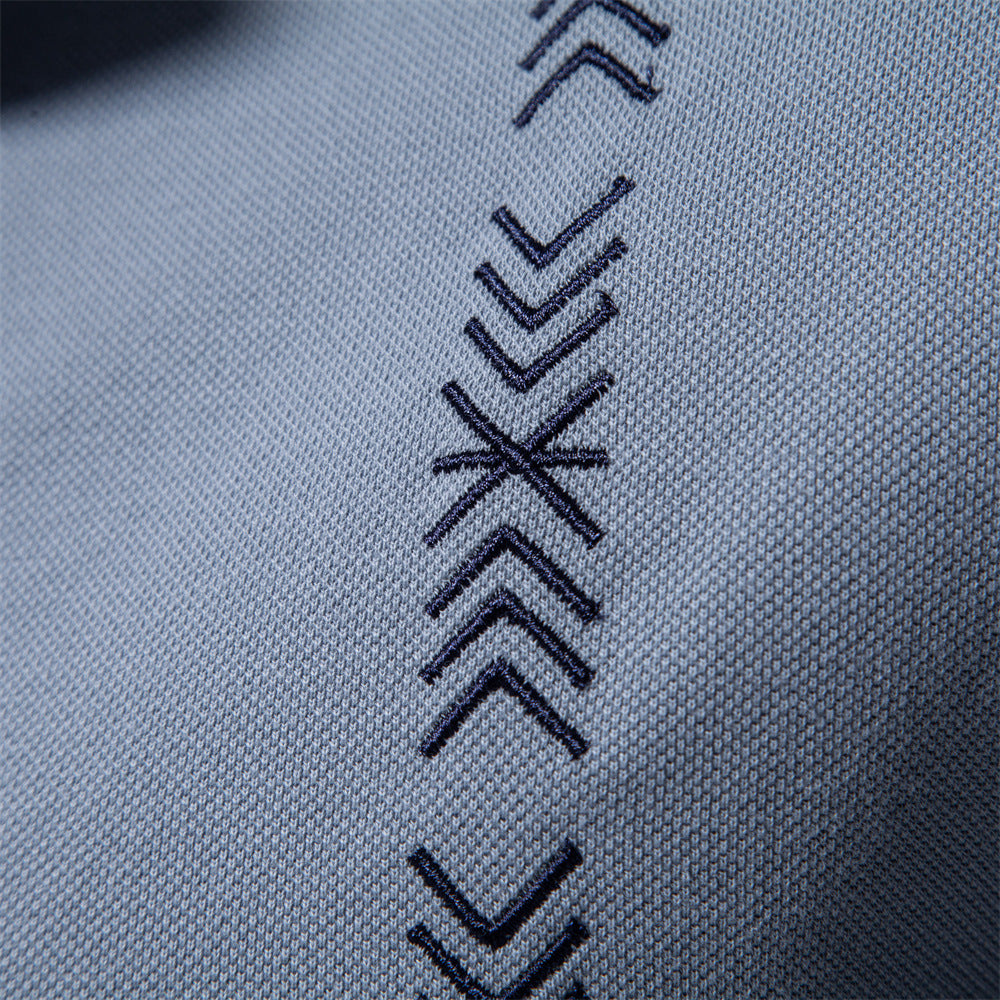 Herren Polo-Shirt mit modernem Design und feiner Struktur Echoarchiv