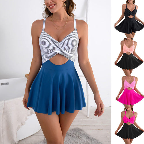Damen Einteiliger Badeanzug mit Wickelrock und trendy Cut-Out Echo Archiv