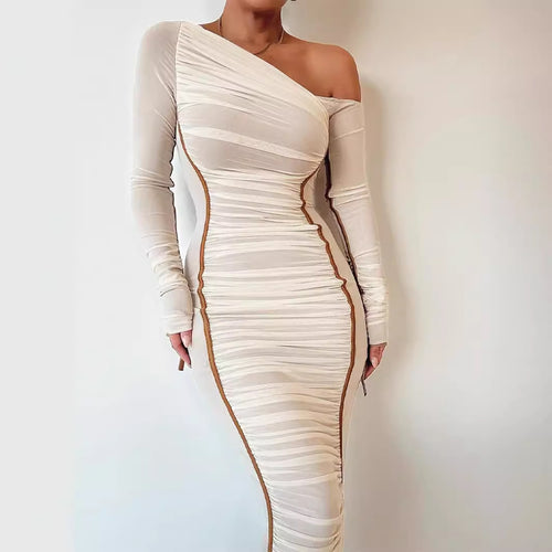 Damen figurbetontes Kleid mit asymmetrischem Ausschnitt und raffinierten Raffungselementen Echo Archiv