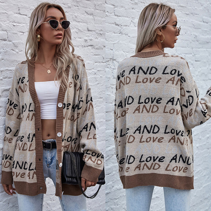 Damen Oversize-Strickcardigan mit Jacquard-Textmuster, V‑Ausschnitt & Knopfleiste Echoarchiv