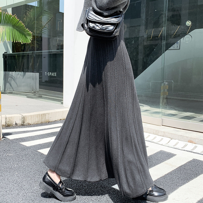 Damen Eleganter Plissee-Midirock aus Strick Echo Archiv