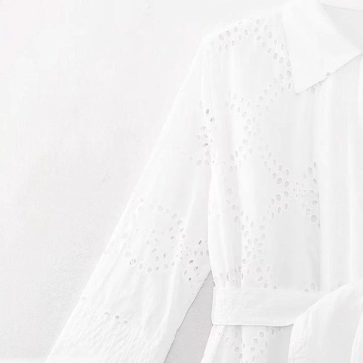 Damen langes Broderie-Anglaise Hemdblusenkleid mit Taillengürtel – Valéora