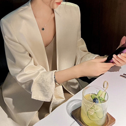 Damen Eleganter und zeitloser Blazer Echoarchiv