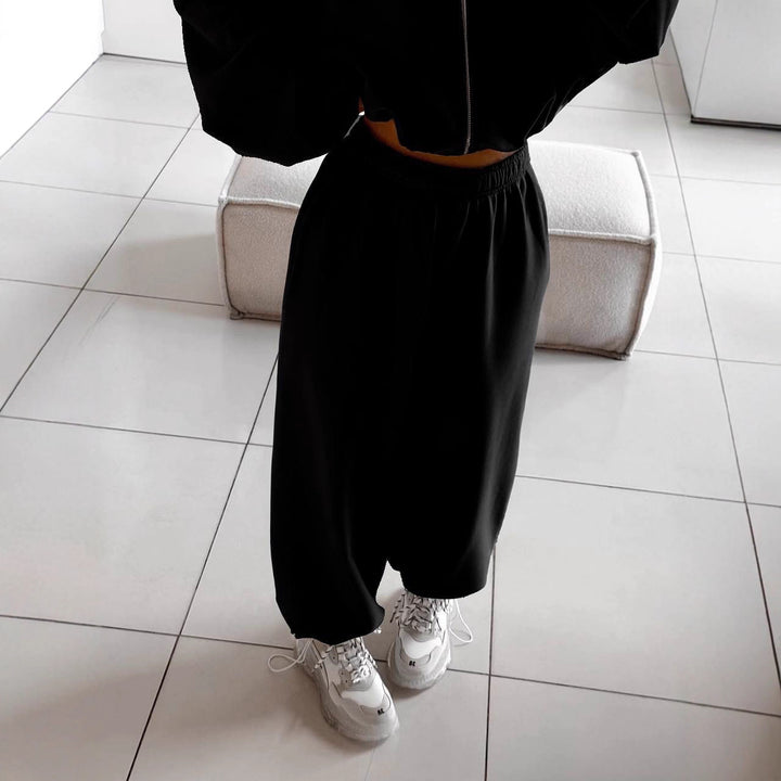 Damen nan oversized Kapuzenjacke mit durchgehendem Reißverschluss und Highwaist Gummibund-Jogginghose Set Echo Archiv