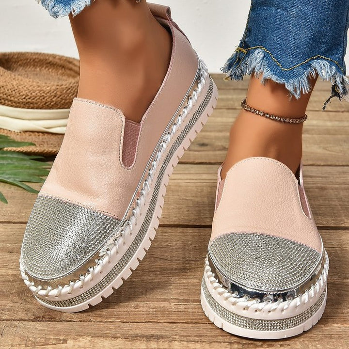 Damen Slip-On Plateau-Sneaker mit glitzerverzierter Zehenkappe und geflochtener Sohlendetails Echo Archiv