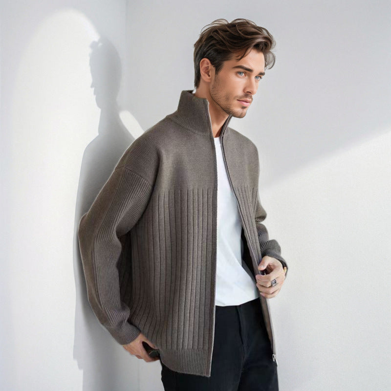 Herren Halbzip-Strickpullover mit hohem Stehkragen und breitem Rippenmuster Echoarchiv