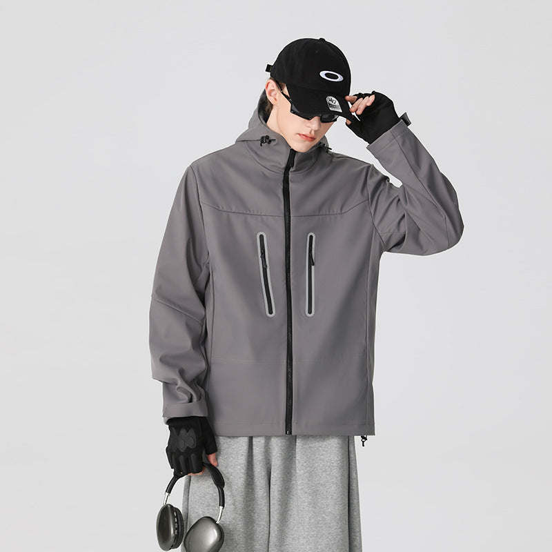 Herren Multifunktions-Softshelljacke mit ergonomischem Wetterschutz, verstellbarer Kapuze und senkrechten Reißverschlusstaschen Echo Archiv