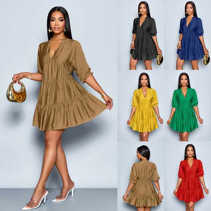 Damen Stufiges Mini‑Kleid mit V‑Ausschnitt und gerafften Dreiviertelärmeln Echo Archiv