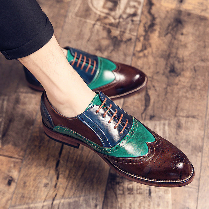 Herren handgefertigte Brogue-Lederschuhe mit mehrfarbiger Patina und perforierten Details Echo Archiv