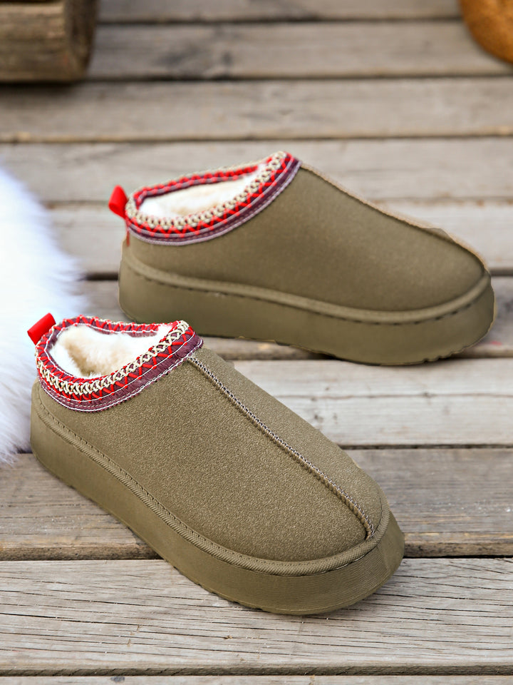 Damen Gefütterte Hausschuhe-Mules mit Teddyfutter und dekorativem Strickbesatz Echo Archiv