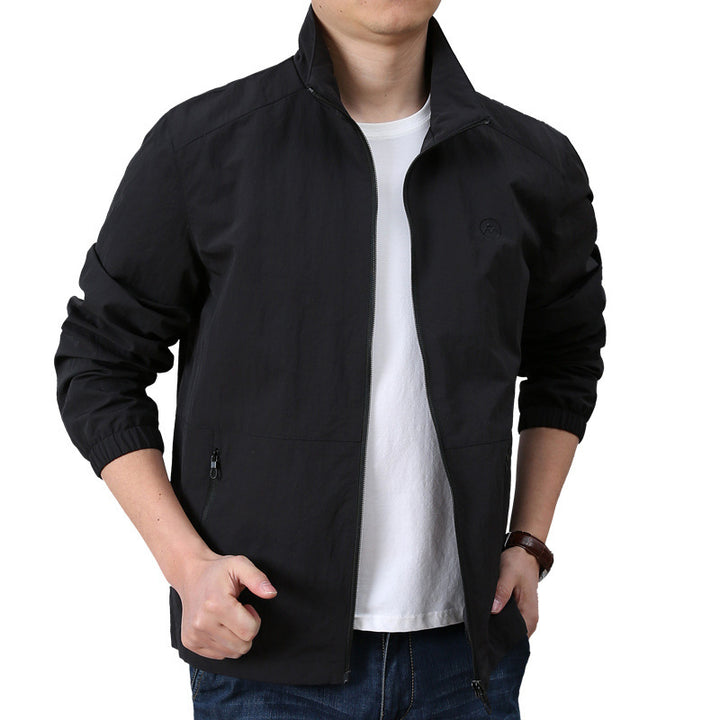 Herren Leichte Windjacke mit Stehkragen, elastischen Bündchen und verdecktem Reißverschluss Echo Archiv