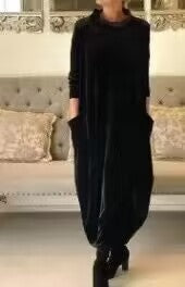 Damen Elegantes Samt Maxi Kleid mit Hohem Rollkragen, Seitentaschen und Lockere Silhouette Echoarchiv
