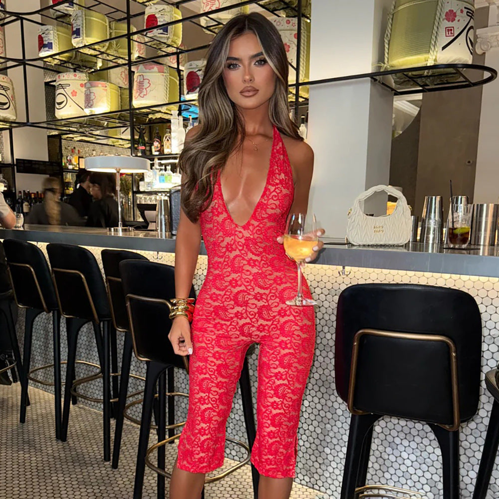 Damen Eleganter Spitzen-Jumpsuit mit tiefem V-Ausschnitt und seitlichen Schlitzen Echo Archiv