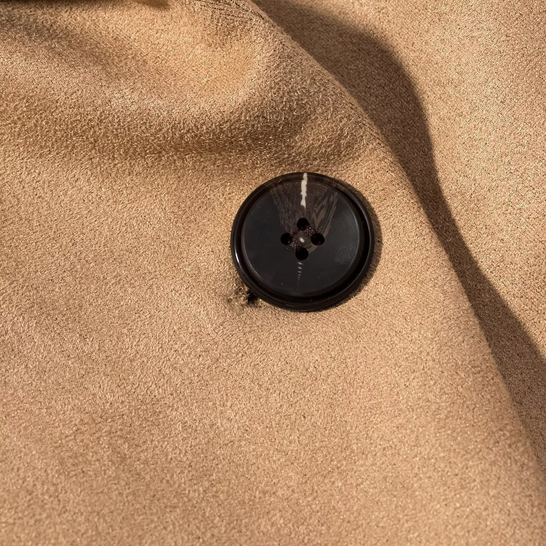 Damen Oversize-Veloursblazer mit Schalkragen, Ein-Knopf‑Verschluss und aufgesetzten Taschen Echo Archiv