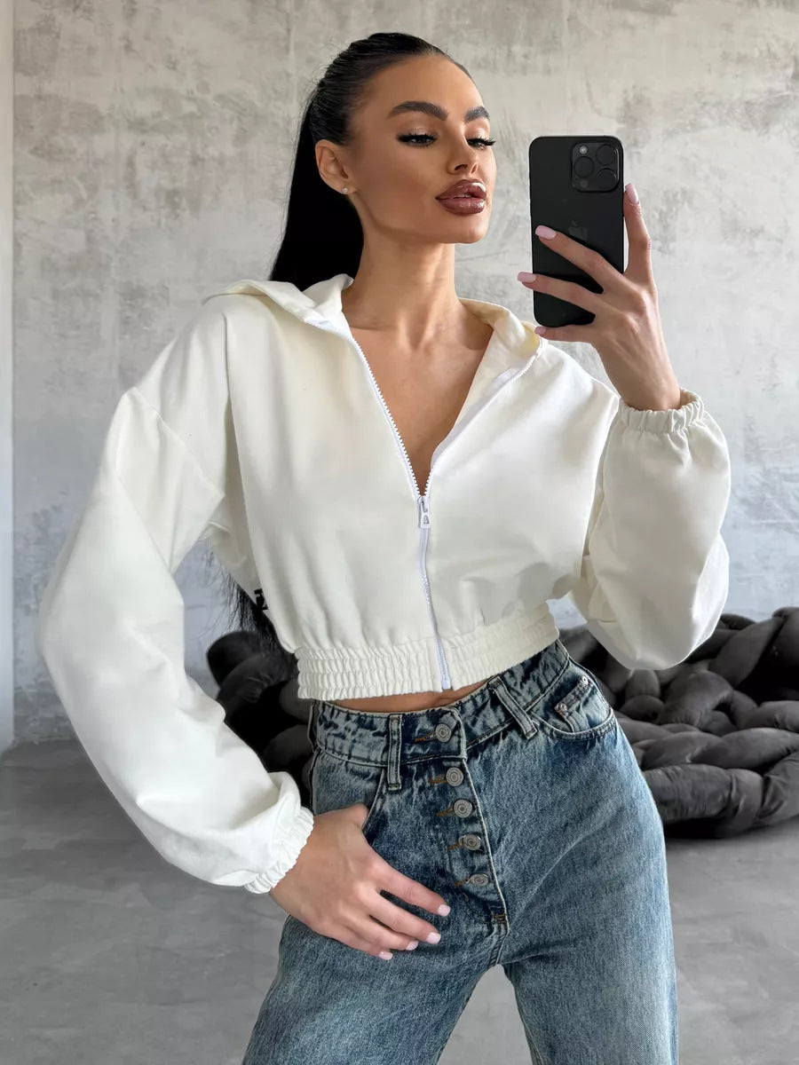 Damen Kurzgeschnittene Kapuzenjacke mit Reißverschluss, elastischem Bund und legerer Passform – Auréline