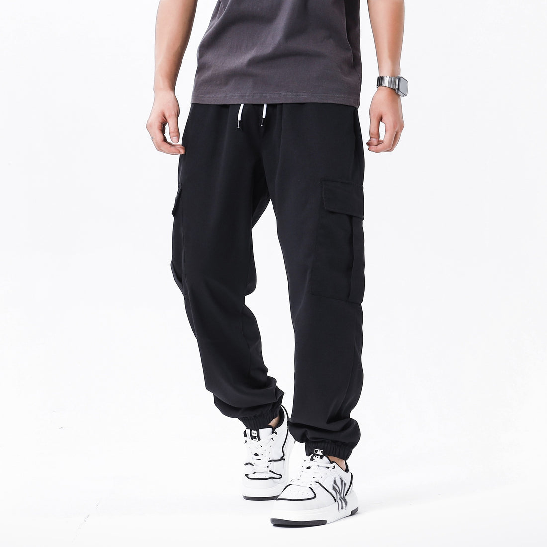 Herren Multifunktionale Cargohose mit elastischem Bund und praktischen Taschen Echo Archiv